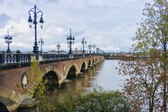 Bridge to bordeaux